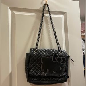 Sold!!  quilted Hello Kitty purse 👛